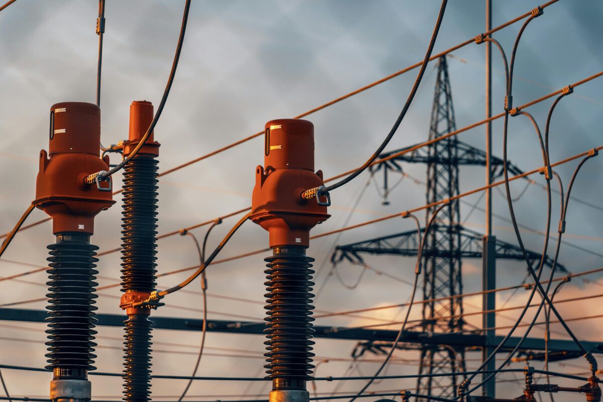 Rodzaje linii przesyłowych i ich zastosowanie w energetyce